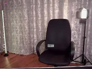 Stripchat Best Webcam of Hoot_owl_cb