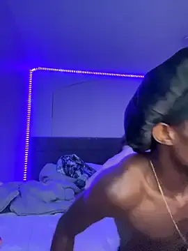 Stripchat Live Porn of MarcusAndMarissa4ev