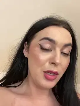 Stripchat Adult Webcams of KeiraDark