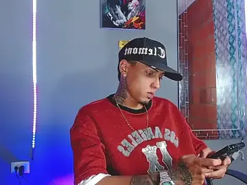 Stripchat Nude Webcam of Liam_lee