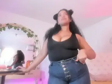 Stripchat Best live sex cam show of sharlot_evans_