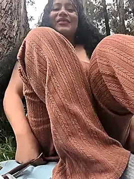 Stripchat Adult Webcam of Yaya_watson