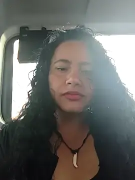 Stripchat Sex Cam of Yaya_watson