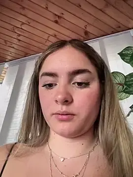 Stripchat Adult Webcam of imlindapink