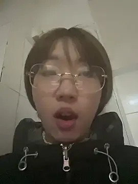 Stripchat Live Sex Cam of xiaomugouya