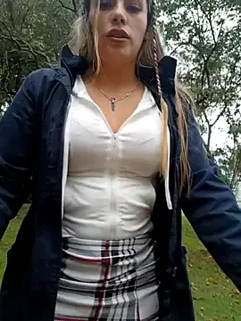 Stripchat Live Sex of Cata_city1106