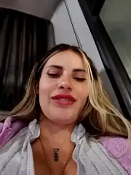 Stripchat Adult Webcam of Cata_city1106