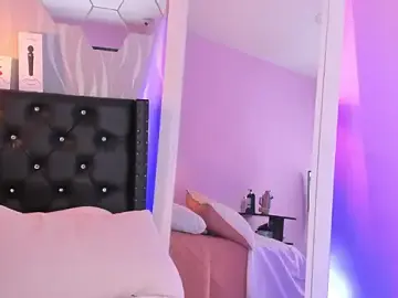 Stripchat Watch Live Sex Cams of lucia-cute