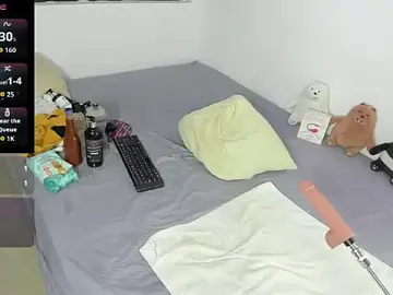 Stripchat Nude Webcam of Benjamin_Buster