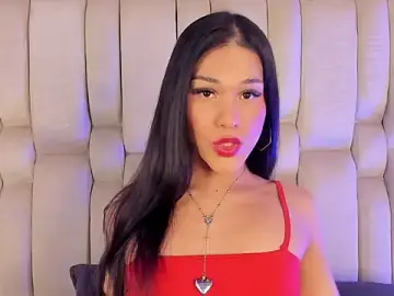 Stripchat Sex Cam of Isa_Little_Star