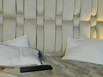 Stripchat Adult Webcams of Isa_Little_Star