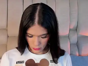 Stripchat Watch Live Sex Cams of Isa_Little_Star