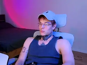 Stripchat Adult Webcams of DENIS_HERE