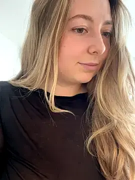 Stripchat Best Webcam of curvyflawless