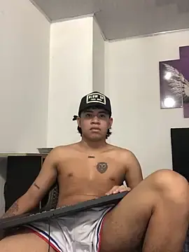 Stripchat Live Porn of logannth