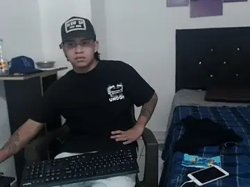 Stripchat Free Live Porn of logannth