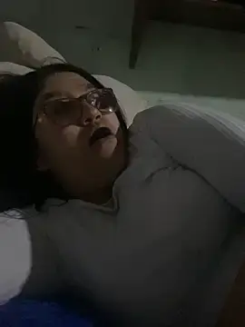 Stripchat Live Sex Cam of violeta_818