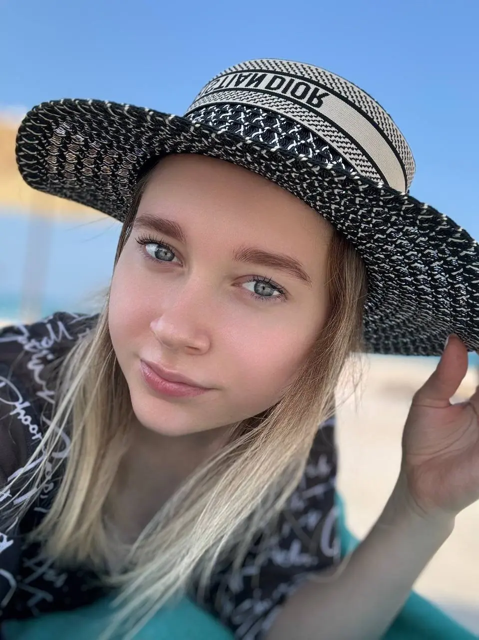 MaxineFell