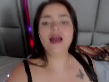 Stripchat Sex Chat of KRYSSTARITTER4