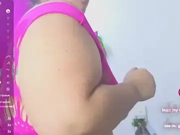 Stripchat Watch Live Sex Cams of KRYSSTARITTER4