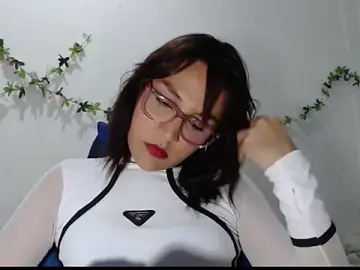 Stripchat Watch Live Sex Cams of alexandra_lorens