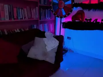 Stripchat Adult Webcam of Shyfantasies