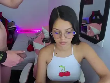 Stripchat Adult Video Chat of jessi_and_boy