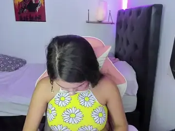 Stripchat Sex Chat of jessi_and_boy