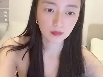 Stripchat Free Porn Cam of A-xena