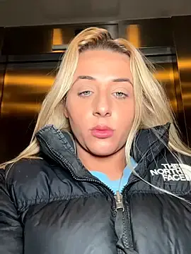 Stripchat Sex Chat of Strongqueen