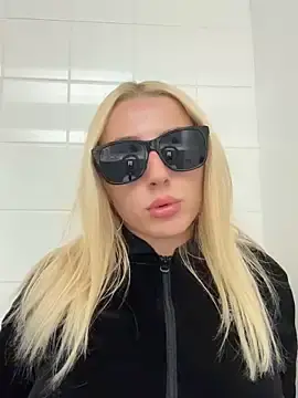 Stripchat Nude Webcam of Strongqueen