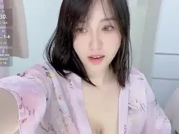 Stripchat Watch Live Sex Cams of Liuyifei2005