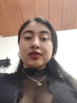 Stripchat Free Live Porn of _Sarah-Office1