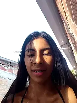 Stripchat Free Porn Cam of chaparritahot99