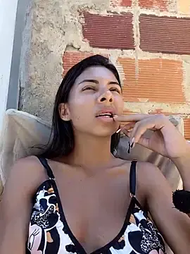 Stripchat Best live sex cam show of chaparritahot99