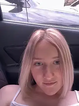 Stripchat Sex Chat of EmilyMood