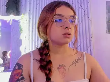 Stripchat Adult Webcams of Naomy_tay1