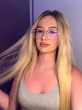 Stripchat Live Sex Cam of mollyxxx