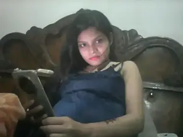 Stripchat Live Sex Cam of Komal0099