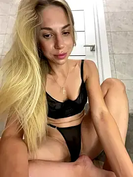 Stripchat Live Porn of JustKatrin