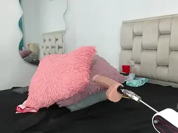 Stripchat Best Webcam of Roxy-Smith
