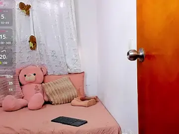 Stripchat Adult Webcams of Lori_Evanss