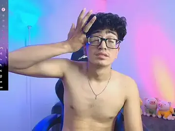 Stripchat Adult Webcam of TylerWhite_