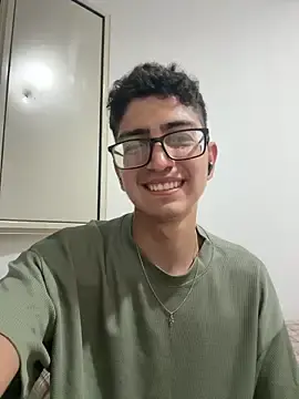 Stripchat Watch Live Sex Cams of TylerWhite_