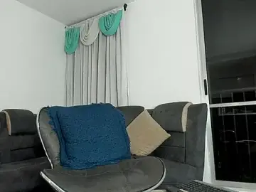 Stripchat Live Sex Cam of davis_alx1