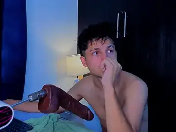 Stripchat Live Porn of Issac_james_