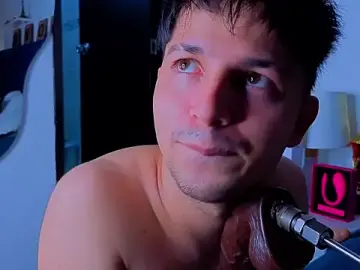 Stripchat Adult Video Chat of Issac_james_