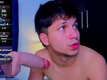 Stripchat Live Sex Cam of Issac_james_