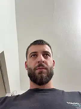 Stripchat Watch Live Sex Cams of Pablo_Hornyguy95