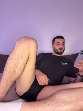 Stripchat Sex Chat of Pablo_Hornyguy95